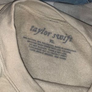 Taylor Swift Sweatshirt